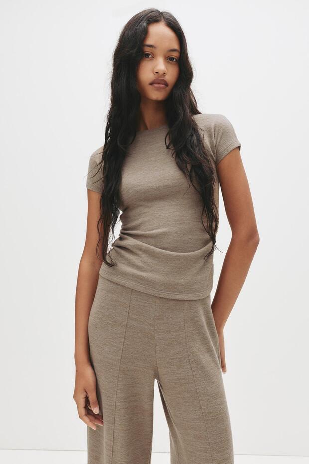 Soft touch T-shirt with side gather - 2