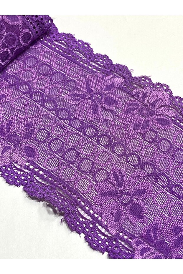 دانتيل ليكرا / 1 متر / العرض: 13 سم / الكود:03203 - 2