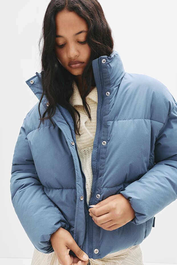 Dik yakalı şişme mont - 5