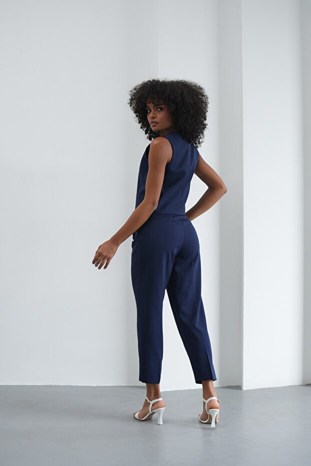 سترة بأزرار على شكل فراشة - 4