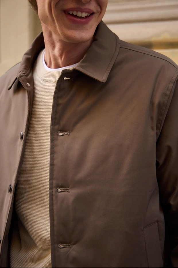 معطف رجالي أساسي سترة بنية اللون - 4