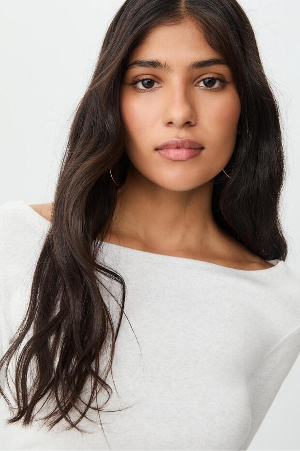 Basic geniş yaka tişört - 3