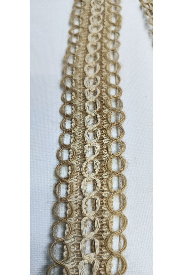 HASIR ARA DESENLİ ÖRME ŞERİT - 2