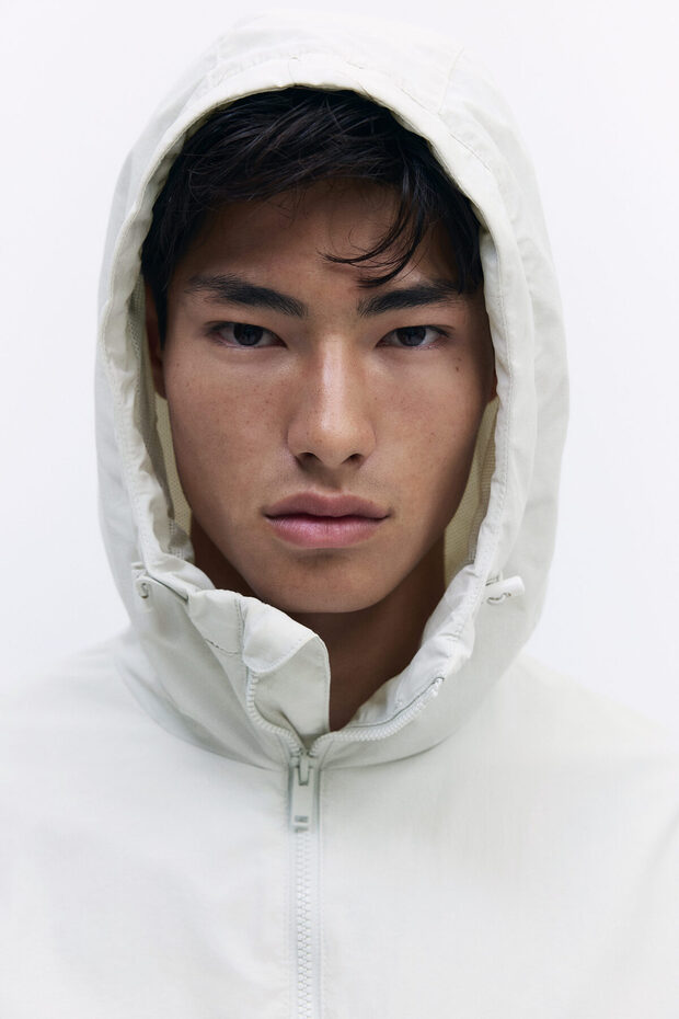 Kapüşonlu Rüzgarlık - 2