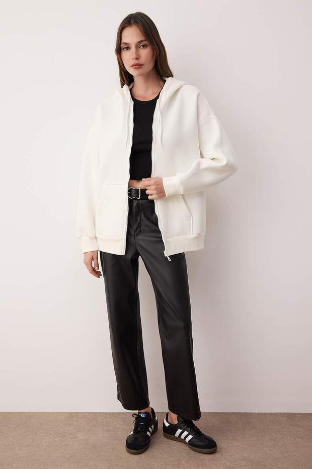 Ekru Oversize/Rahat Kesim Fermuarlı Kalın İçi Polarlı Örme Sweatshirt TWOAW24SW00188 - 1
