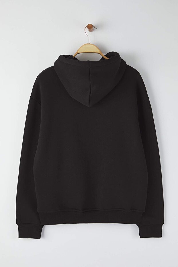 Siyah Oversize/Geniş Kesim Nakışlı İçi Polarlı Kapüşonlu Sweatshirt TMNAW25SW00016 - 8