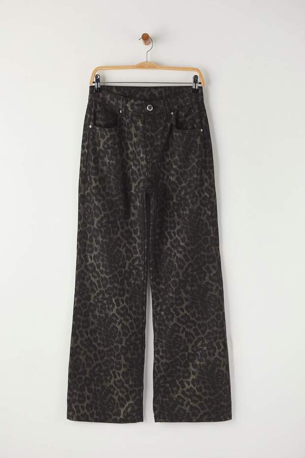 Çok Renkli Leopar Desenli Yüksek Bel Wide Leg Geniş Paça Jeans TWOAW26JE00154 - 5
