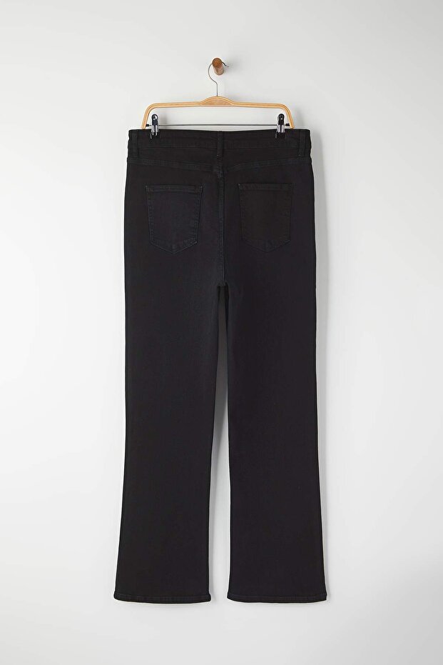 Siyah Yüksek Bel Comfort Straight Fit Büyük Beden Jeans TBBSS25CJ00023 - 6