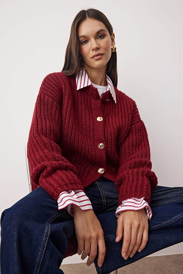 Bordowa miękka dzianina o szerokim kroju, sweter z dzianiny Basic TWOAW26HI00249 - 1