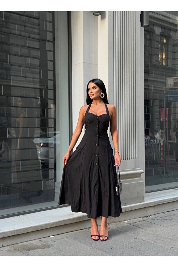 فستان بوبلين أسود بأزرار