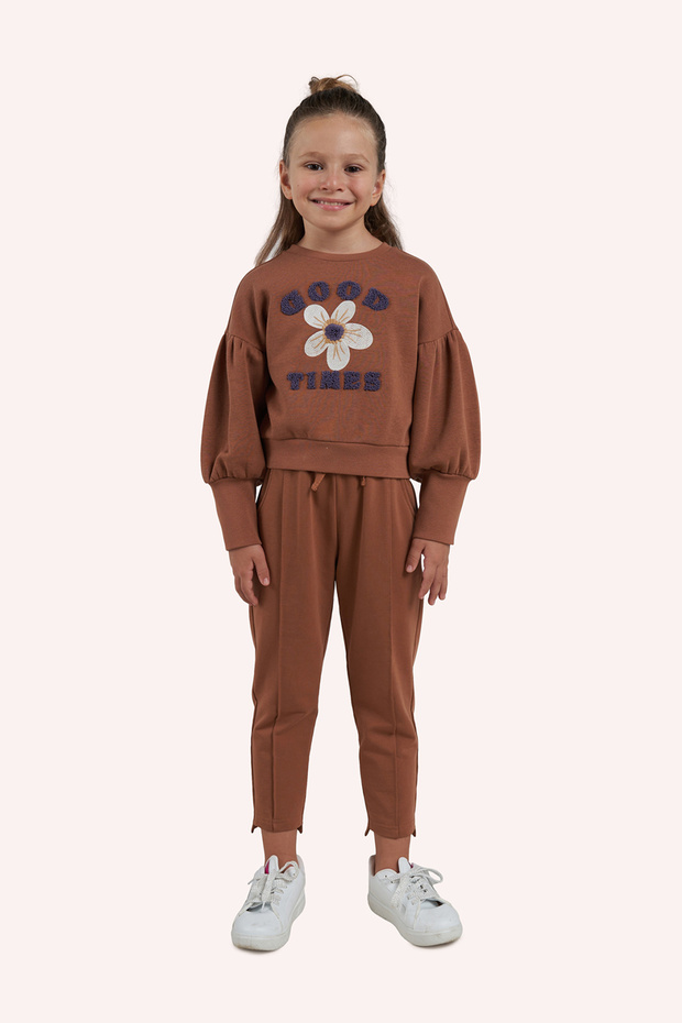 Girls' Embroidered Camel Sweatshirt