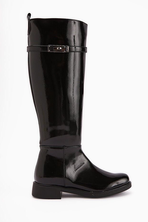 Kanako Black Patent Leather Accessory Zippered Short Heeled Women's Boots