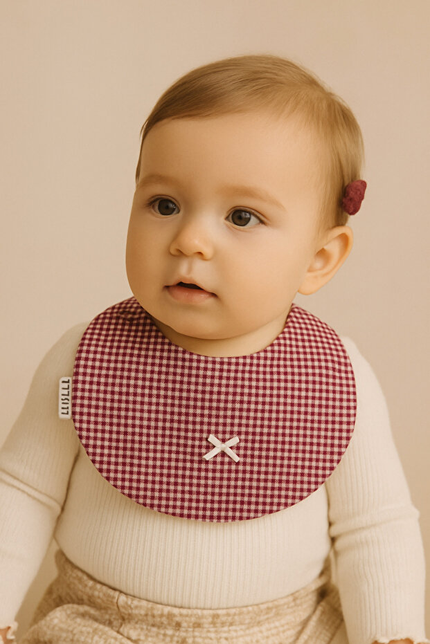 مريلة بيض مع قوس - توت العليق - 1