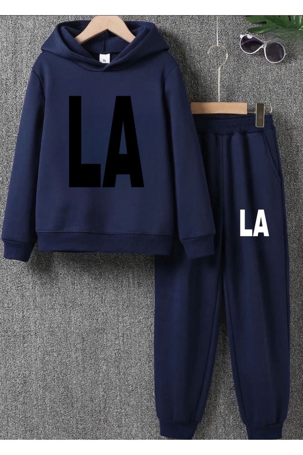 LA kapüşonlu eşofman takımı - 1