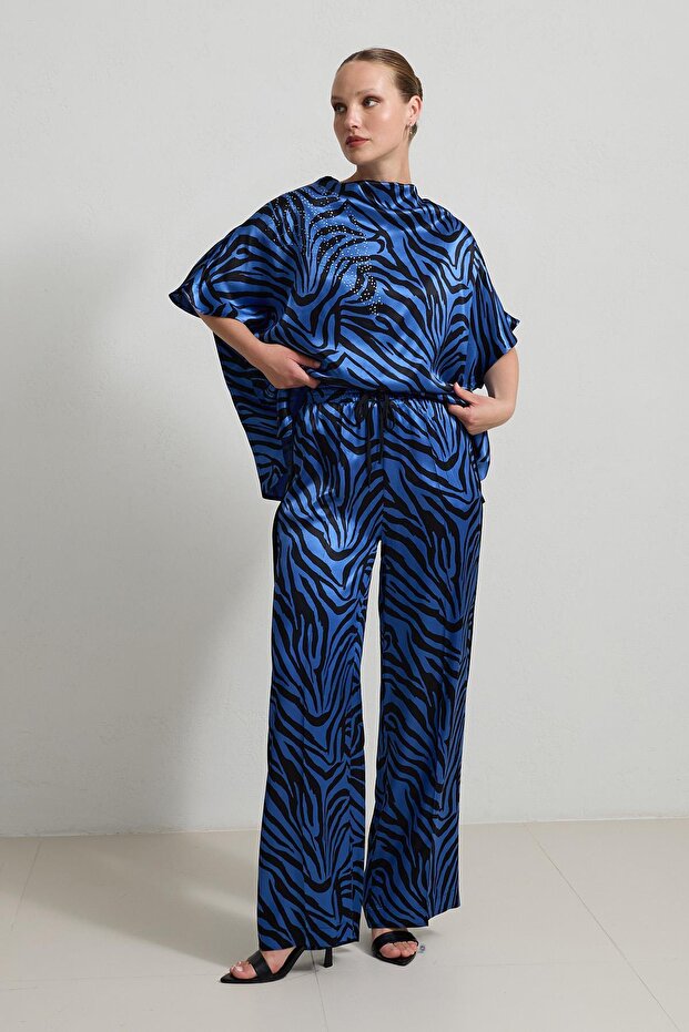 Black-Saks Patterned Blouse and Pants Set - 1