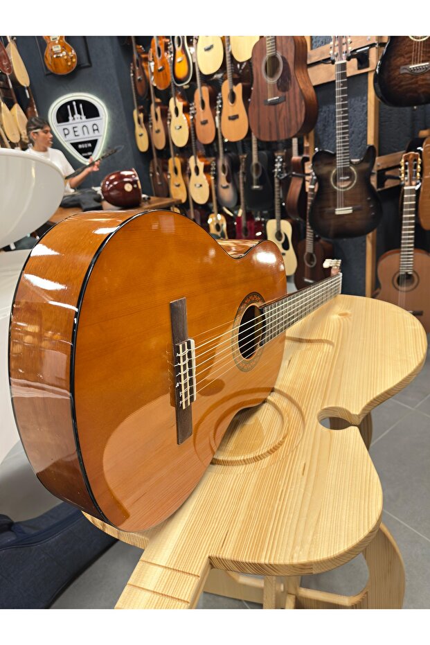 C40 Klasik Gitar - 6