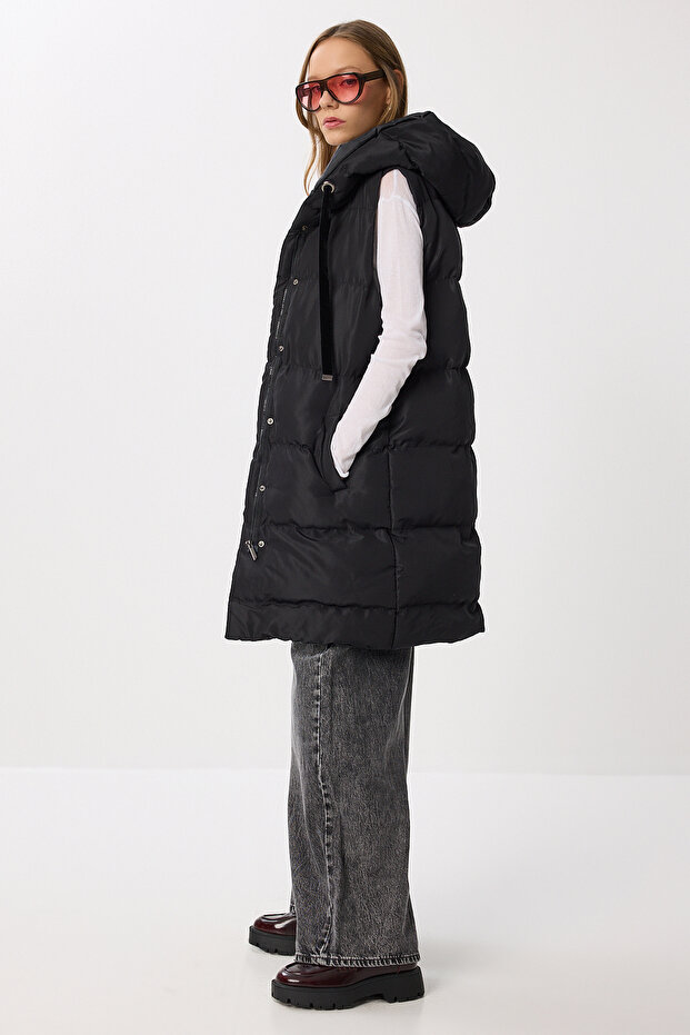 Hooded Long Inflatable Vest Black Lvp0001