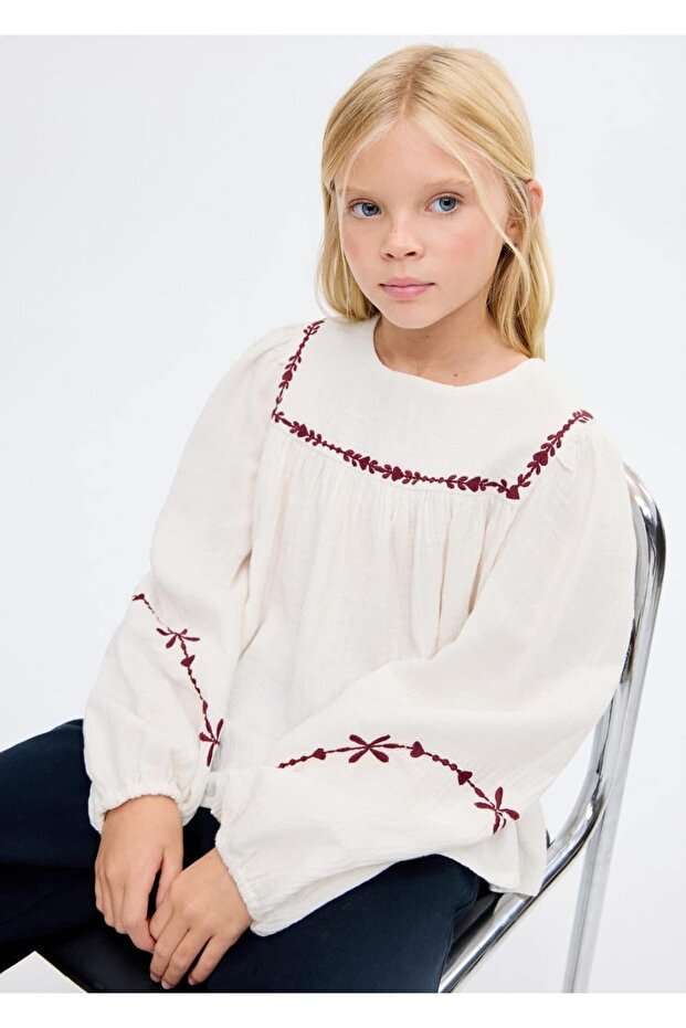 İşlemeli bambula bluz - 1