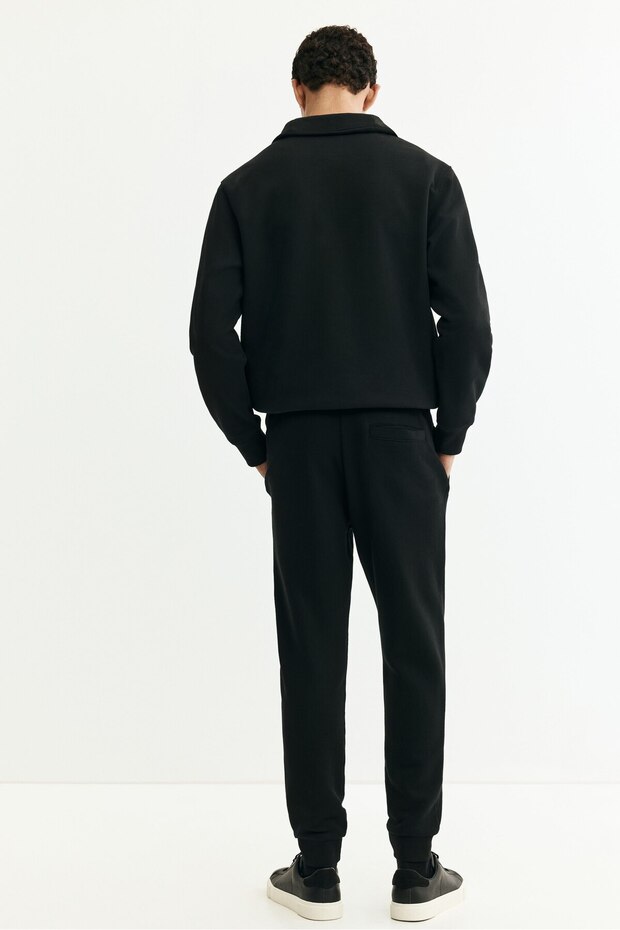 Daralan Paçalı Eşofman Altı Regular Fit - 4