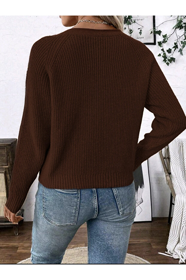 Düğmeli V Yaka Rahat Kalıp Basic Kadın Triko Hırka - 3