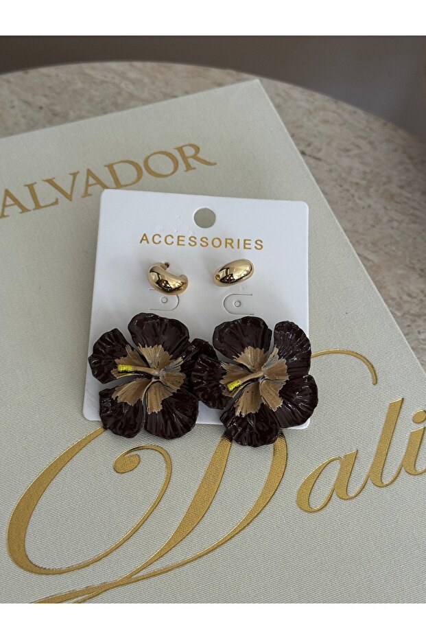 Lotus Flower Gold Set Earrings