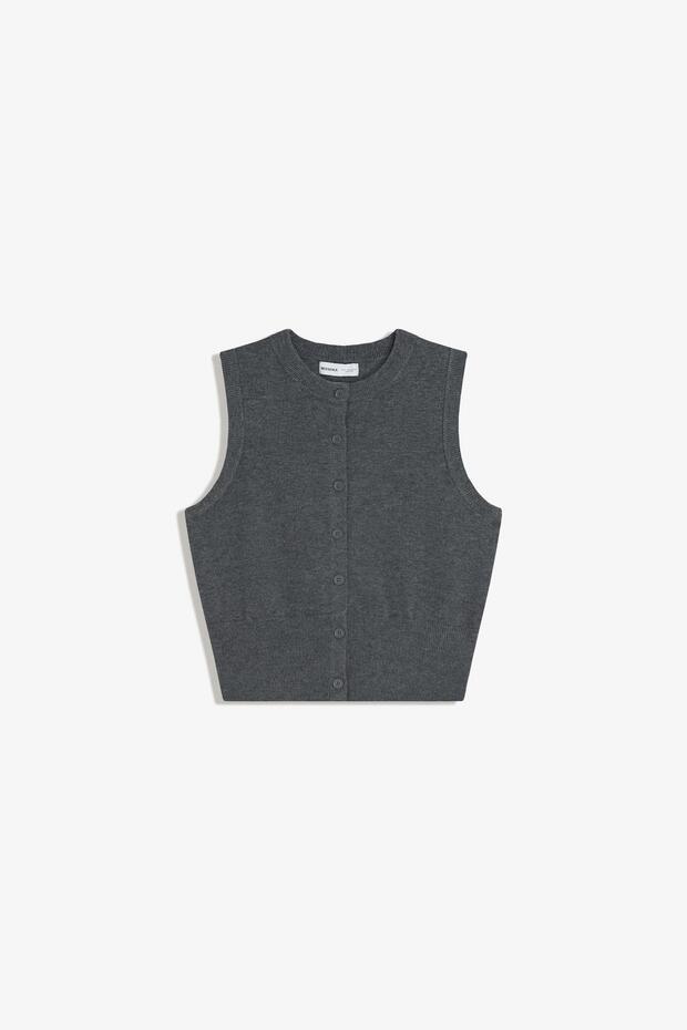 Düğmeli triko yelek - 2