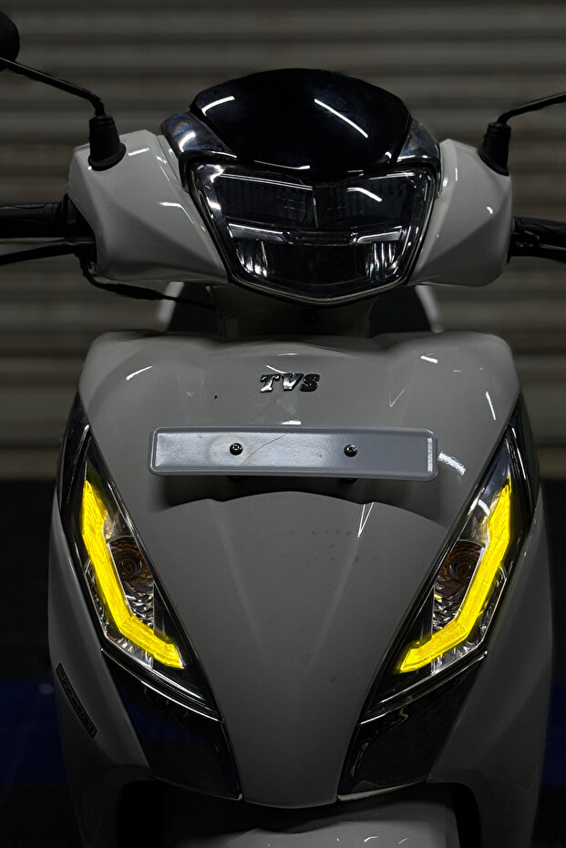 Headlight Design Sticker Set (Right and Left) Compatible with Daytime Running Lights for Tvs Jupiter 125 - 4