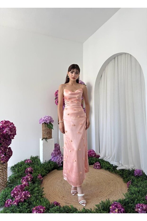 Dora Çiçek Detaylı Elbise - 3