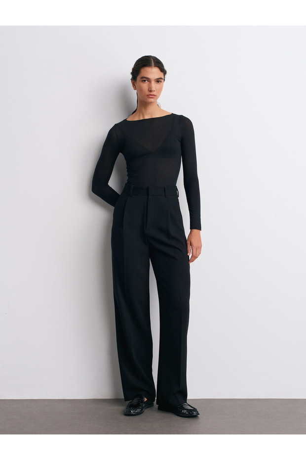 32122 csónaknyakú modális kasmír ultrakönnyű blúz-fekete - 5