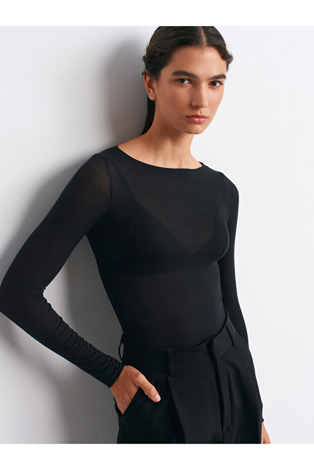 32122 csónaknyakú modális kasmír ultrakönnyű blúz-fekete - 1