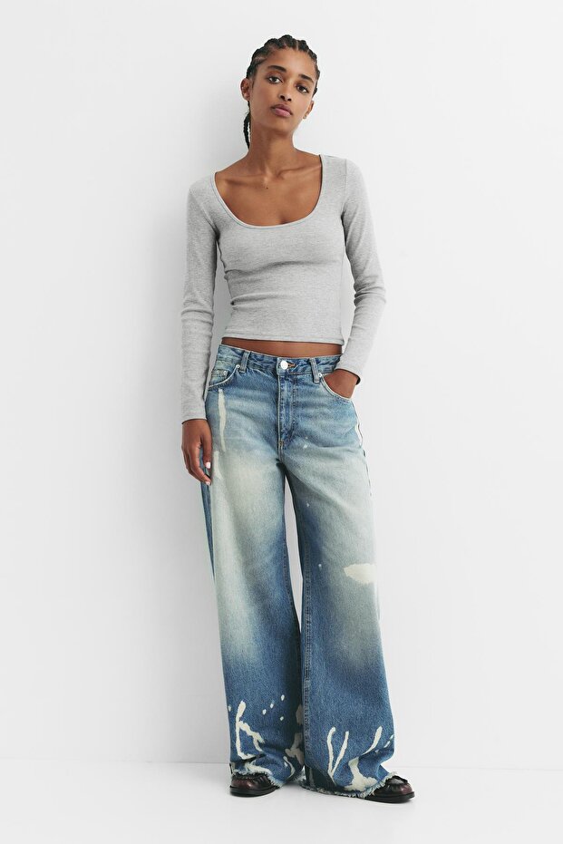 تي شيرت برقبة دائرية مضلعة - 2