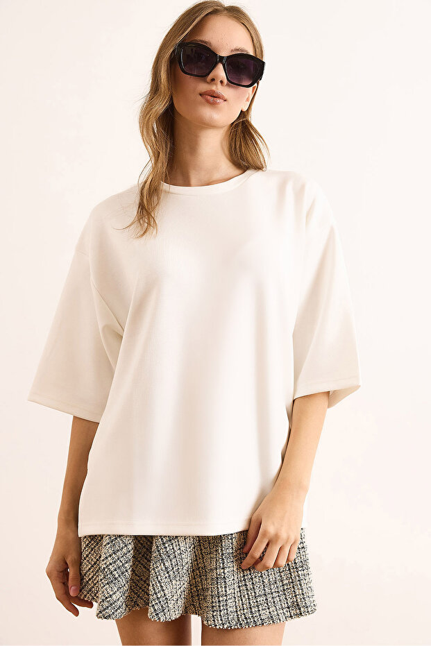 Women's White Modal Crew Neck Soft Textured Flowy T-Shirt Tsh-19000935