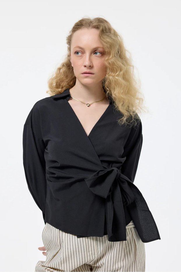 Women's Black Front Tie Detailed Blouse Shirt 25Yblz00130-Black