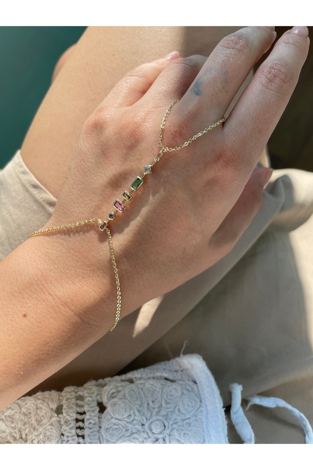 Gold Shahmeran Bracelet with Sequential Zircon Detail
