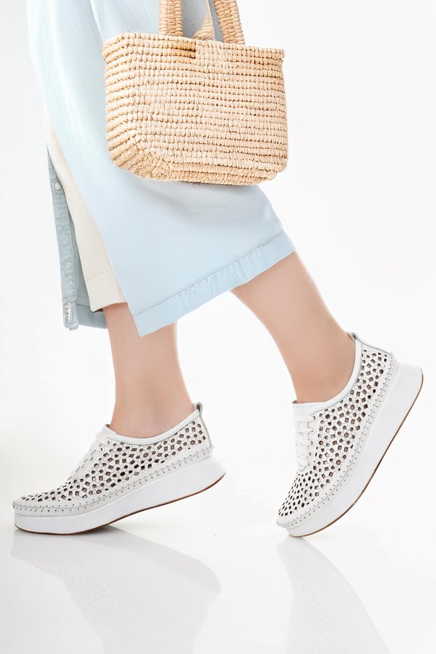 Genuine Leather Women's Sports Shoes