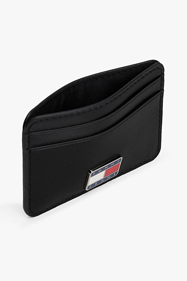 Minimalistyczny portfel damski z metalowym logo – czarny - 3
