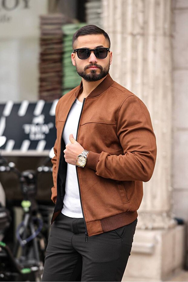 Unisex Suede College Jacket - a Must-Have for Everyday and Sports Outfits