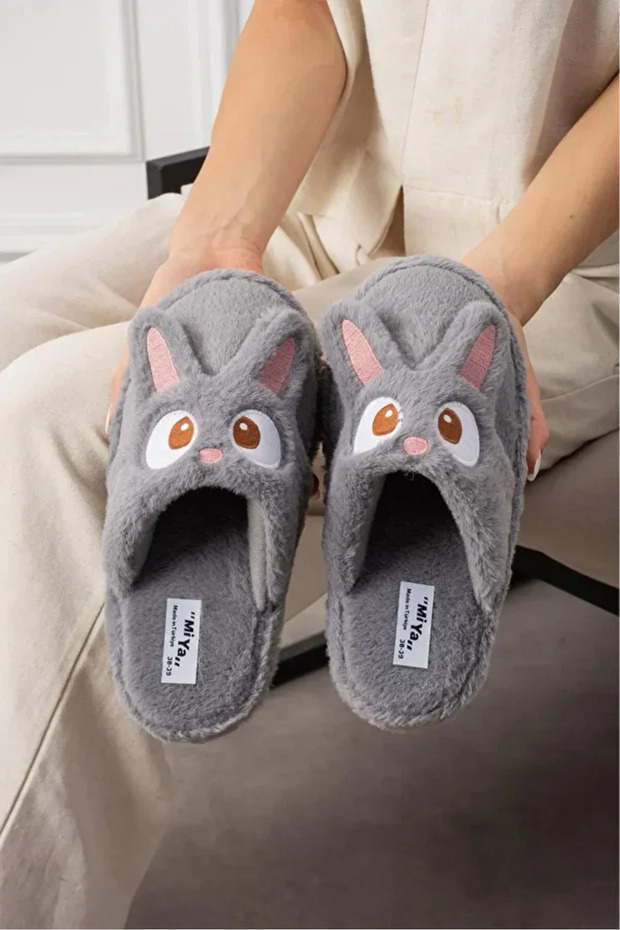 Cute Rabbit Figured Embroidered Winter Unisex House Slippers Non-Slip Sole That Doesn'T Make Noise