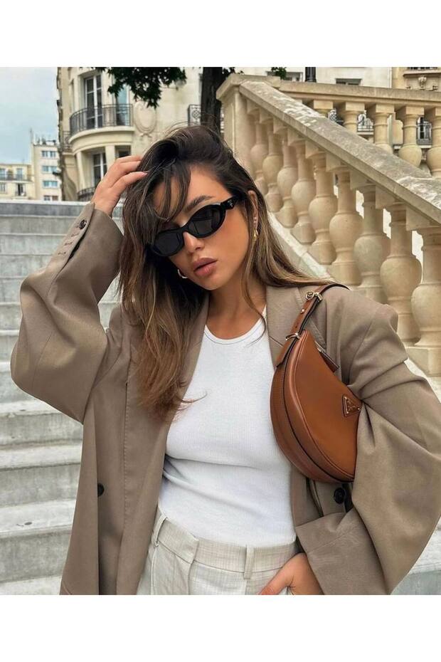 نظارات شمسية سوداء اللون - 2