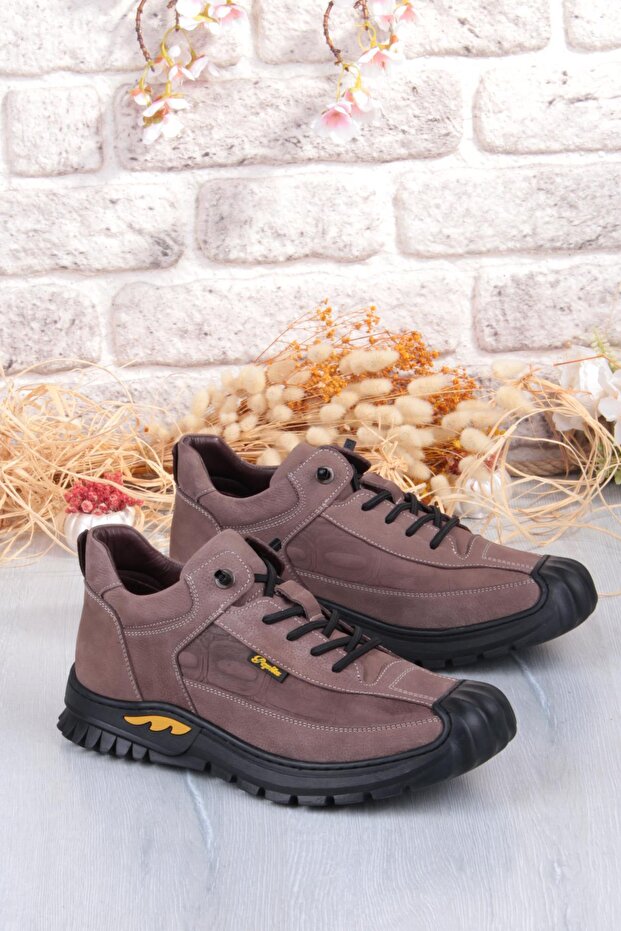 1040 Comfortable Rubber Laced Rubber Sole Nubuck Genuine Leather Men's Shoes
