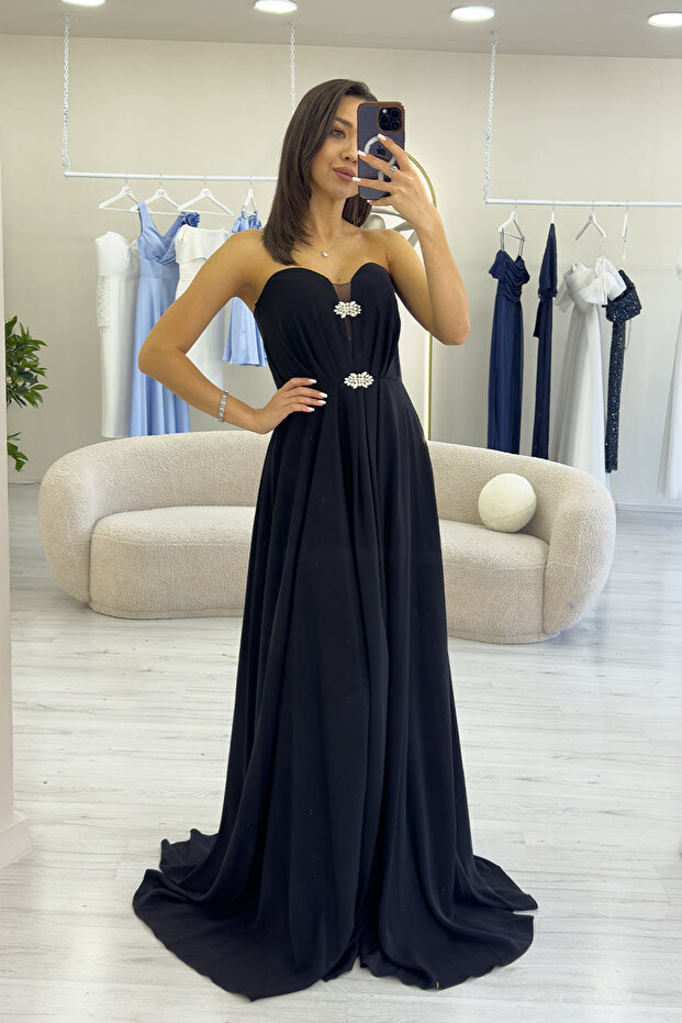 Women's Black Stone Bronch Detail Strapless Chiffon Slit Evening Dress