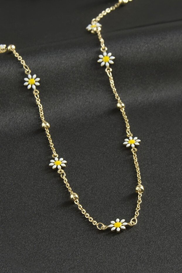 Daisy Enamel Necklace