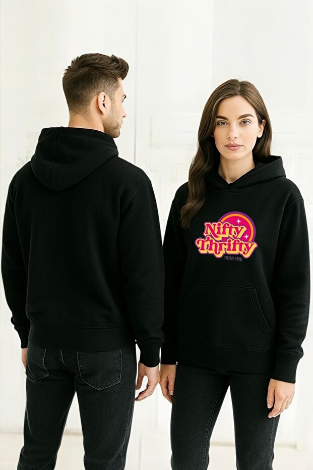 سويت شيرت بقلنسوة مطبوعة ملونة من Nifty Thrifty