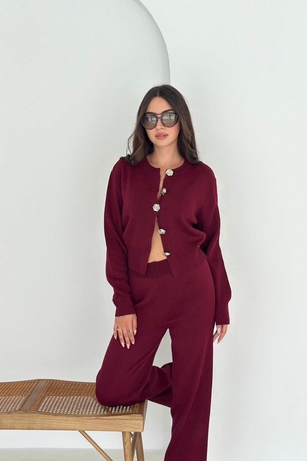 Large Rose Button-Detail Knit Top and Bottom Set AW25AU0001