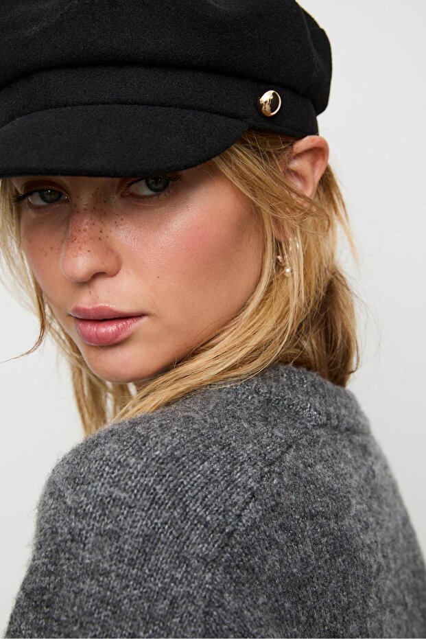 Zımbalı şapka - 4