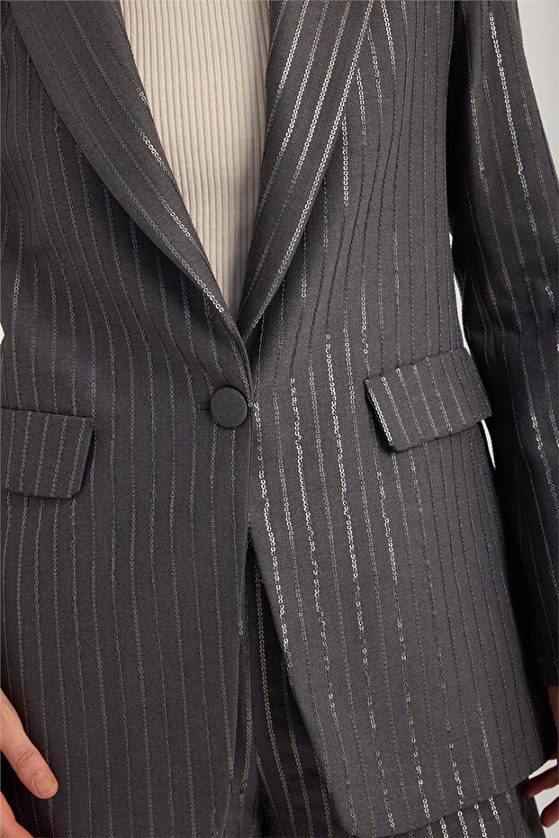 سترة بزر واحد مع شريط من الترتر - 4