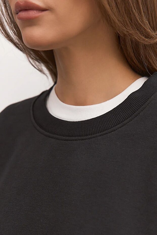 Kadın Basic Oversize Kışlık Siyah Sweatshirt - 2