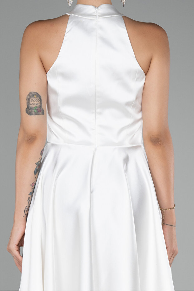 Ekru Halter Yaka Kısa Saten Davet Elbisesi ABK2112 - 4