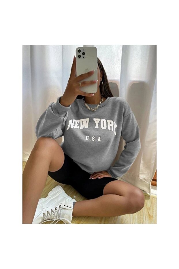 Printed Crew Neck Sweatshirt - 1