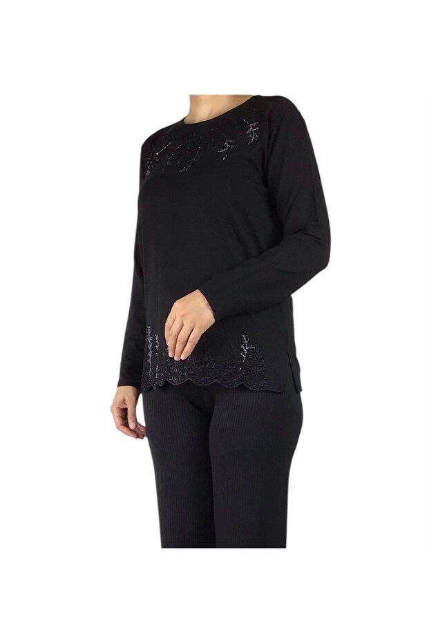 Women's Stone and Embroidered Seasonal Bluse with Collar and Hem